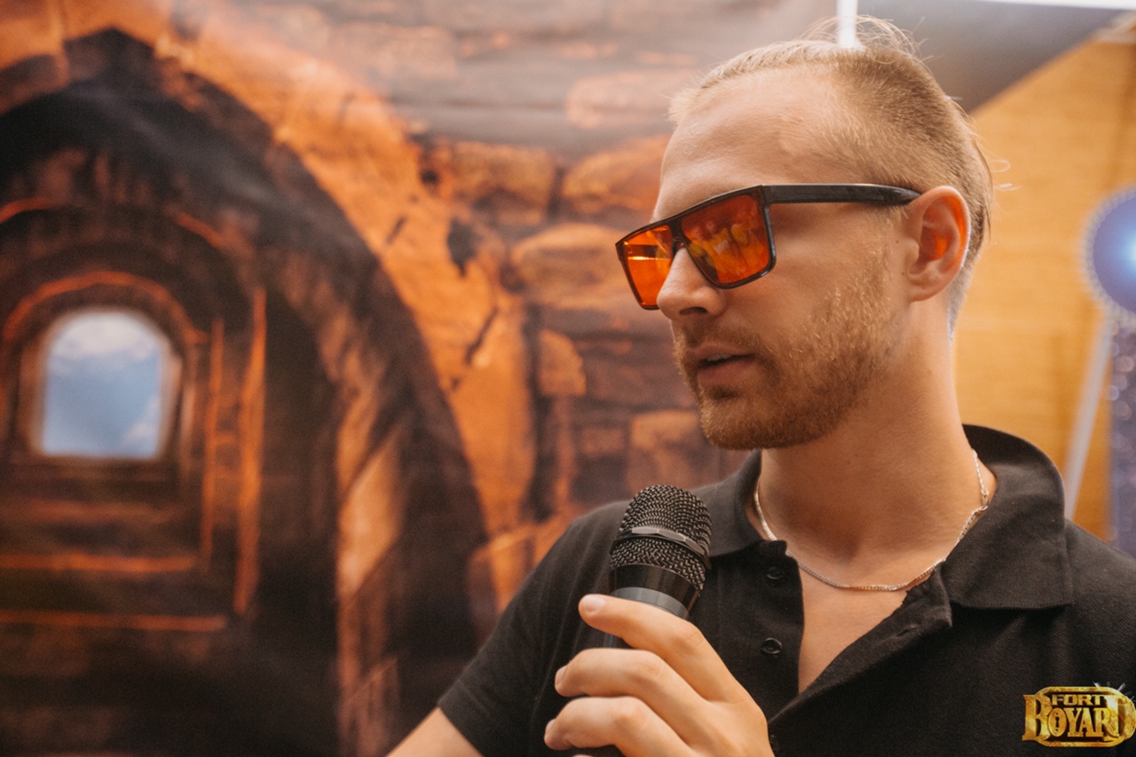 Профессиональные ведущие